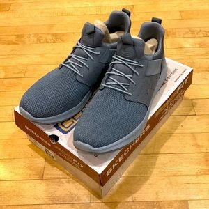 Skechers Unisex-Adult Classic Fit-Delson-Camden Sneaker